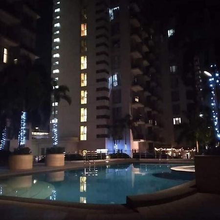 One Palm Tree Villas Naia Terminal 3 마닐라 외부 사진